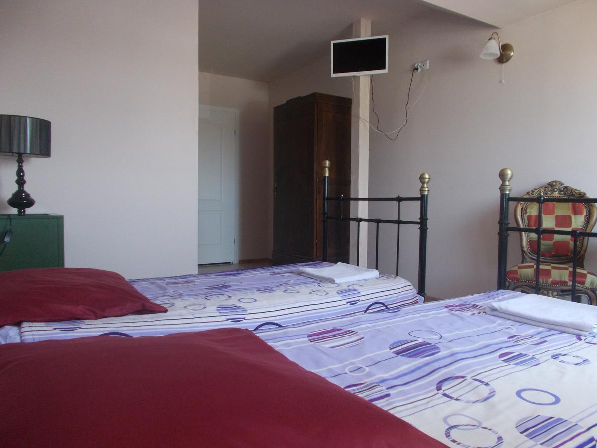 Bolimowianka Bed and Breakfast Buitenkant foto